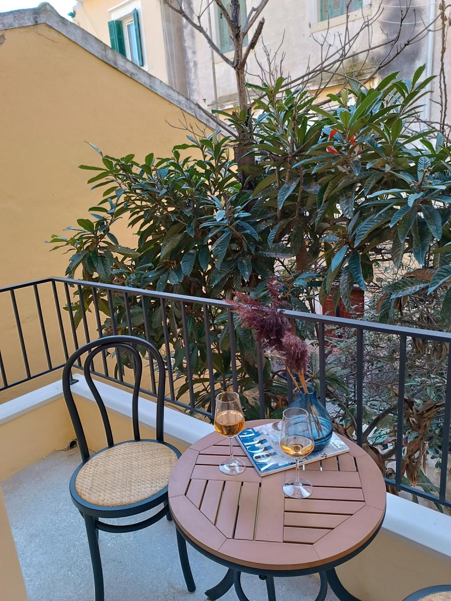 Muses Luxury Suites Korfu Dış mekan fotoğraf