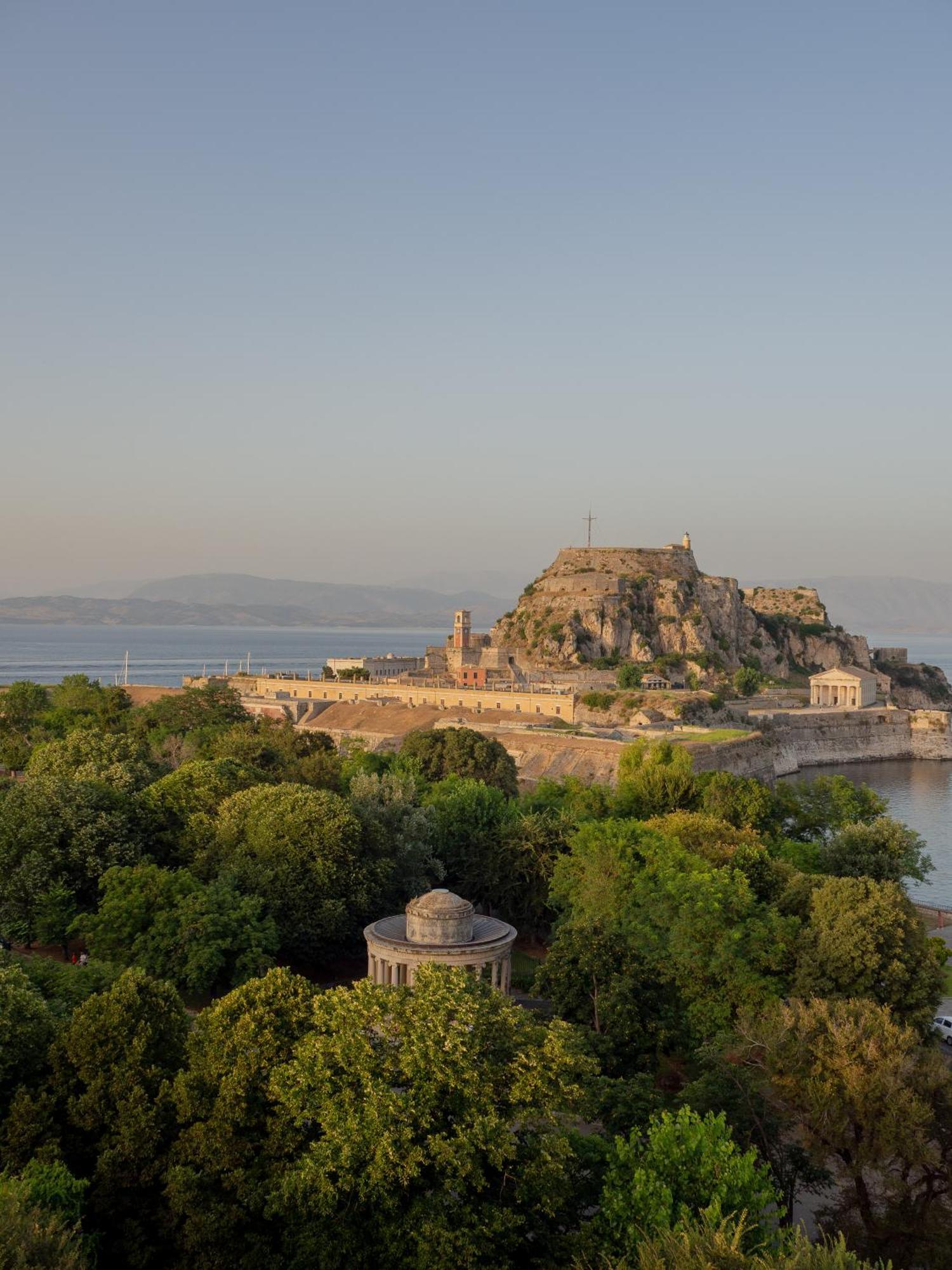 Muses Luxury Suites Korfu Dış mekan fotoğraf